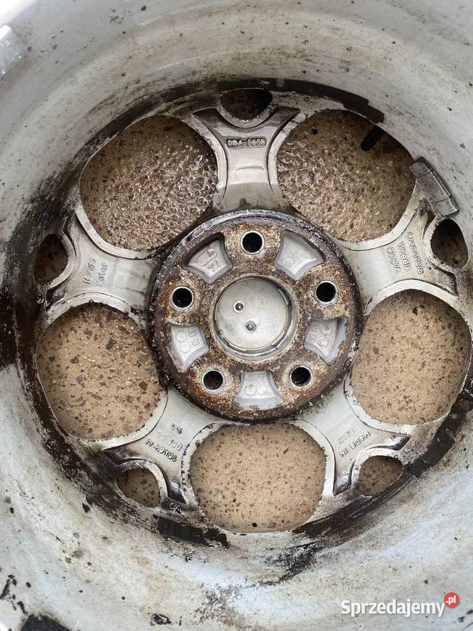 Felgi Alusy z oponami 19565r15 w stanie świetnym aluminiowe Samochodowe Marki