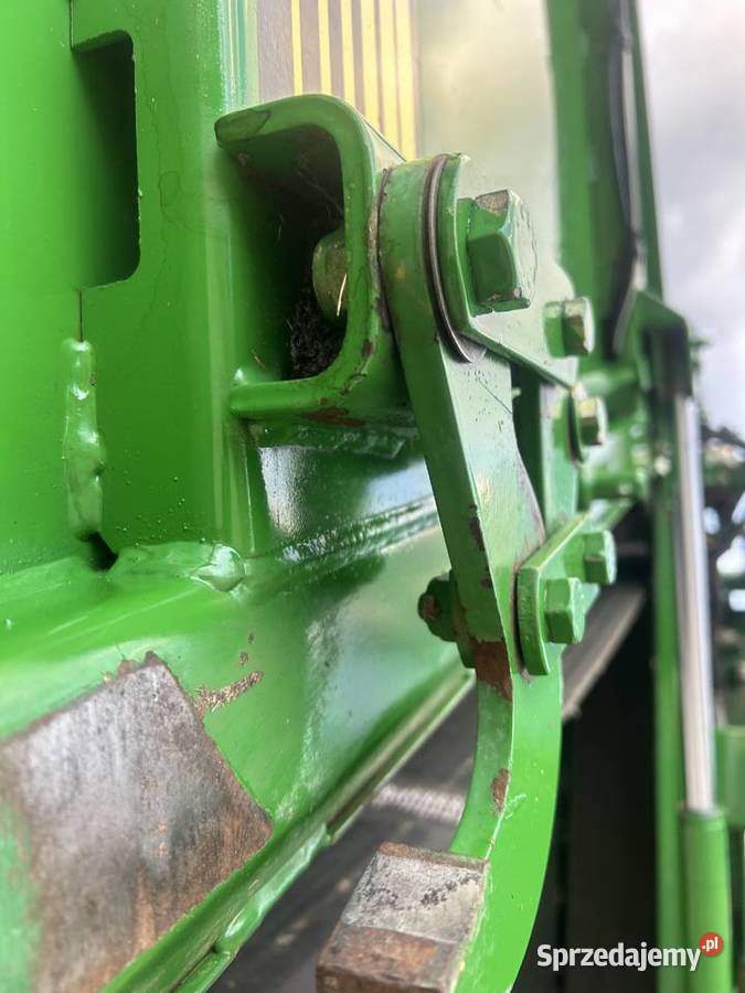 Sprzedam piękną prasę prasa pasowa John Deere