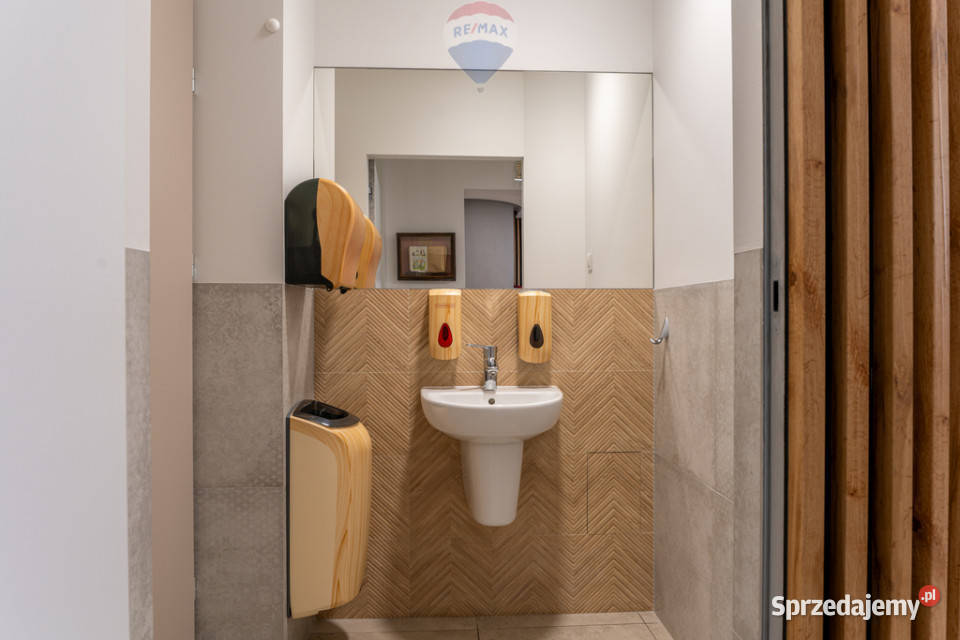 Lokal medyczny 170 m 4 KW Grójec sprzedam