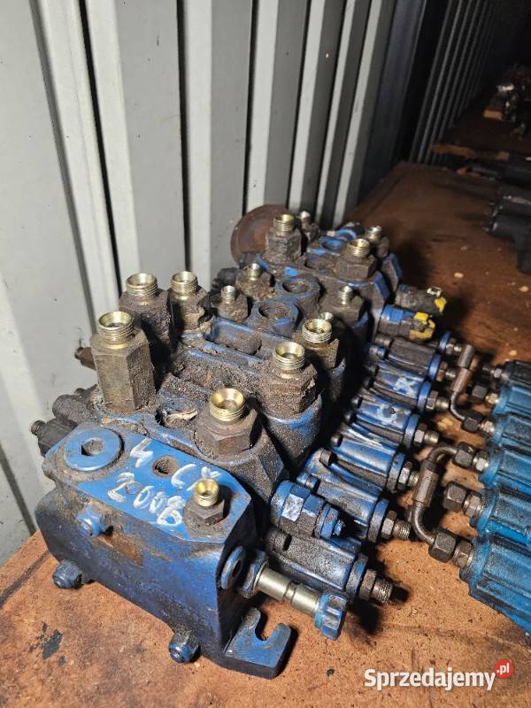 Rozdzielacz Hydrauliczny JCB 4CX tylni z 2008
