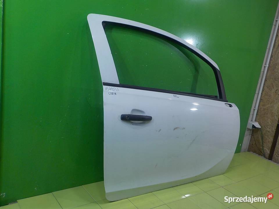 OPEL CORSA E 13 CDTI 16r HB 3D drzwi prawe przod