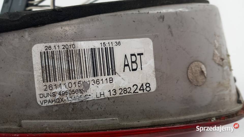 OPEL ASTRA J KOMBI LAMPA TYŁ LEWA W KLAPĘ wielkopolskie Zbierkowo