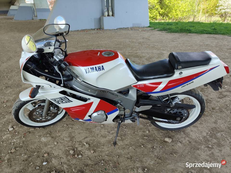 Yamaha fzr 600 Genesis Klasyk Rok produkcji 1992 Rzeszów