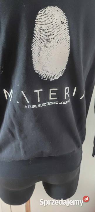 Czarna bluza z napisem Materia w rozmiarze M Pozostałe Moda i Styl mazowieckie Warszawa
