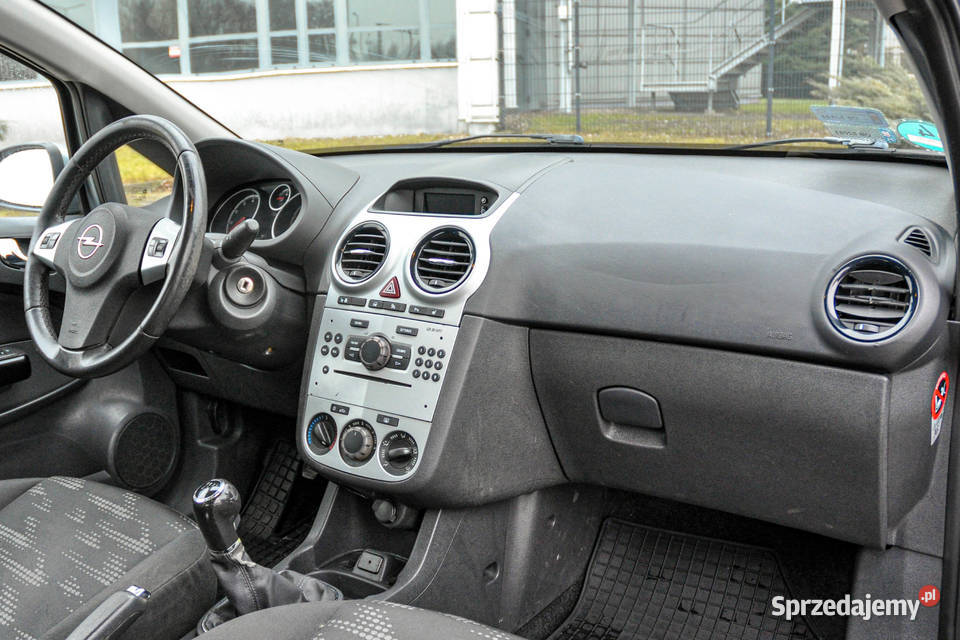 Opel Corsa 14 LPG Lift 2011 r Wrocław