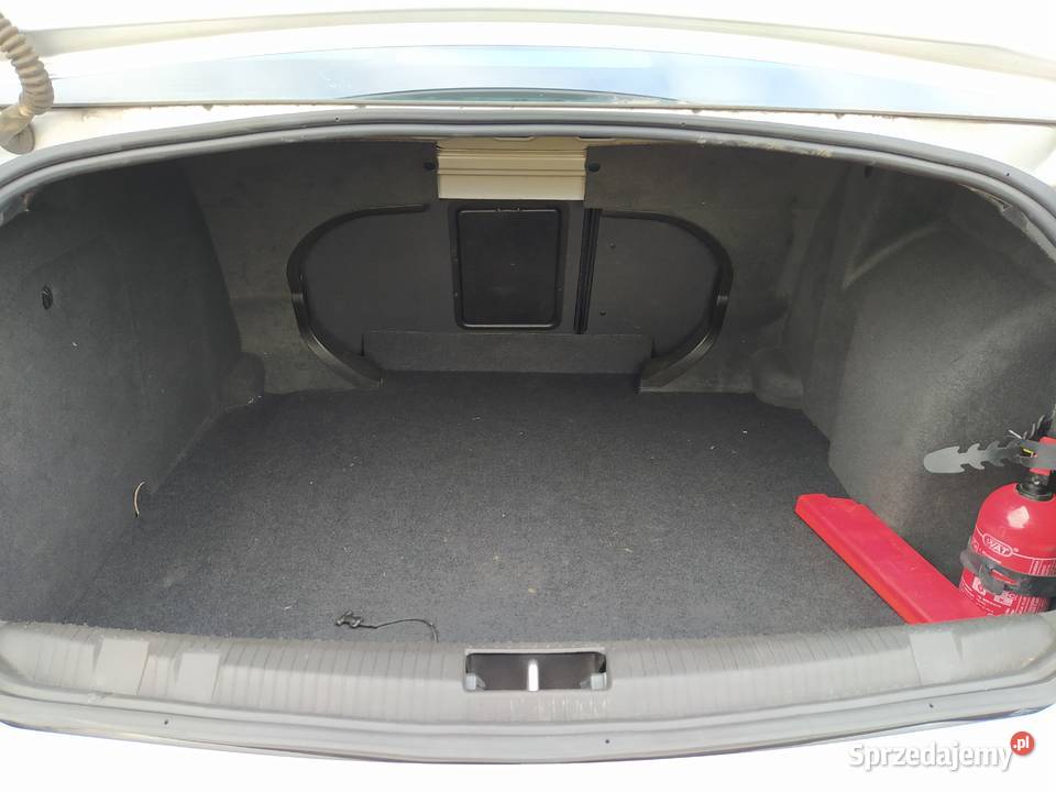 Opel Astra H Sedan 16 Benzyna