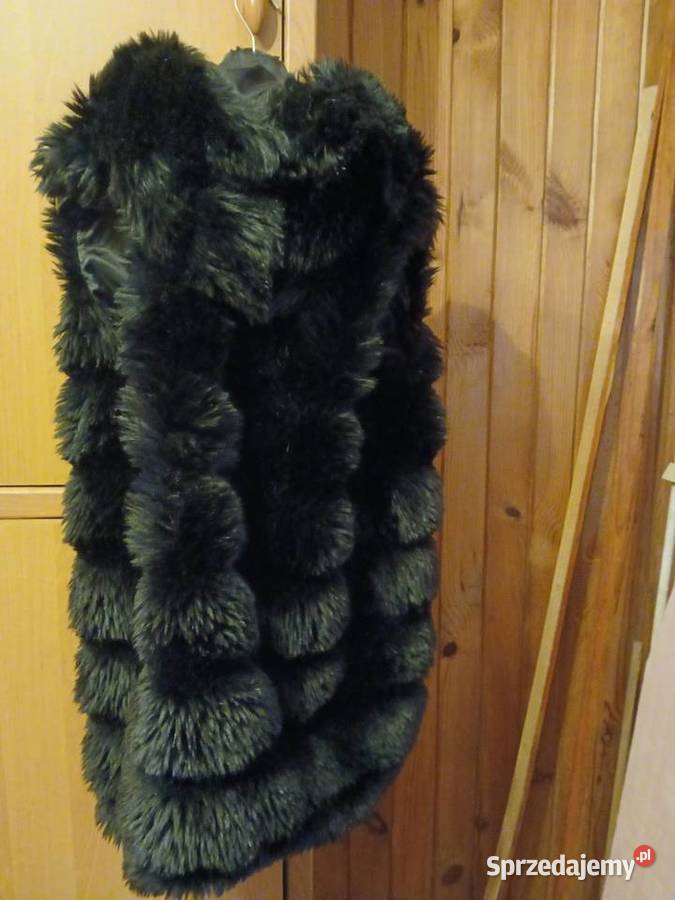 Sprzedam długibezrękawnik z kapturem krótkim Warszawa