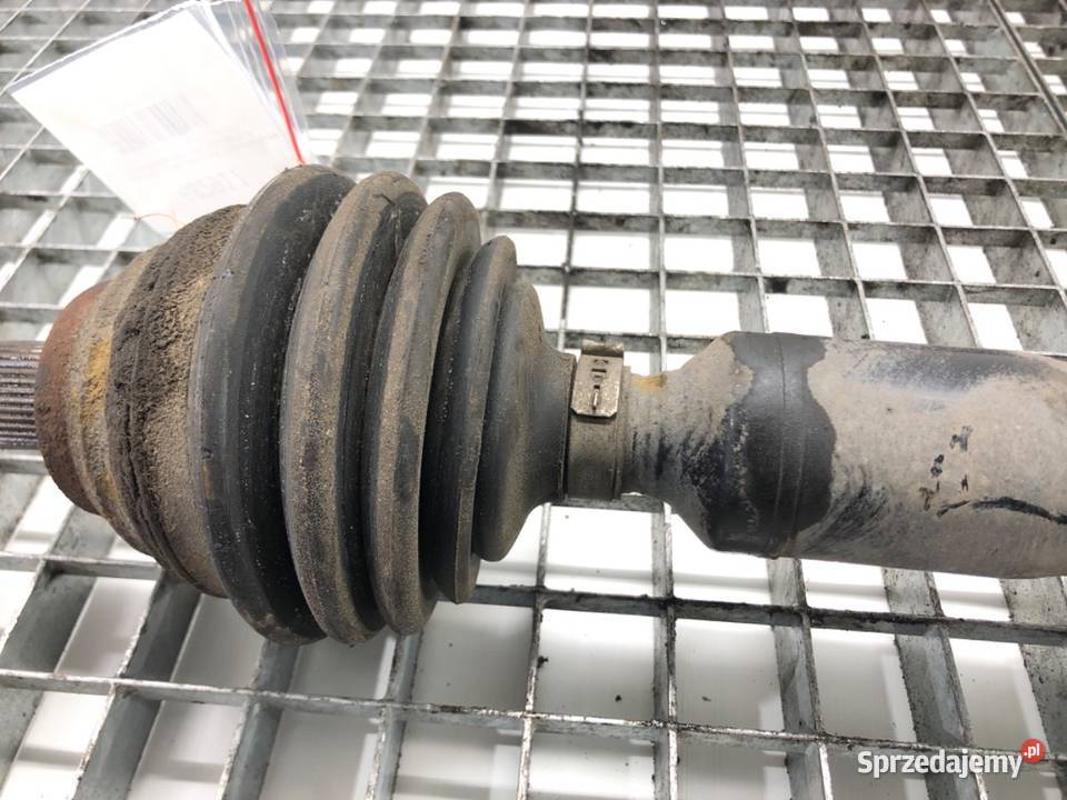 PÓŁOŚ PRAWY PRZÓD AUDI A3 8P 20 150 0313 PRZEGUB