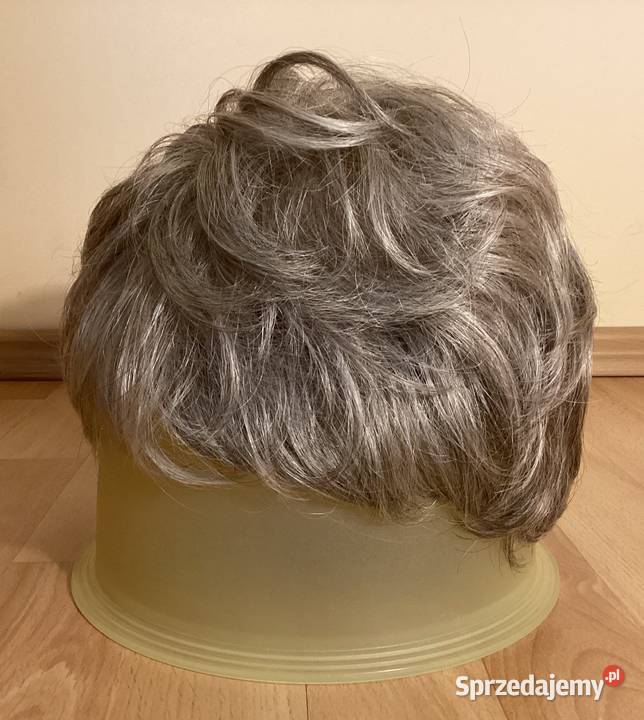 Peruka damska elegancka wysoka jakość produkcja pomorskie Gdynia