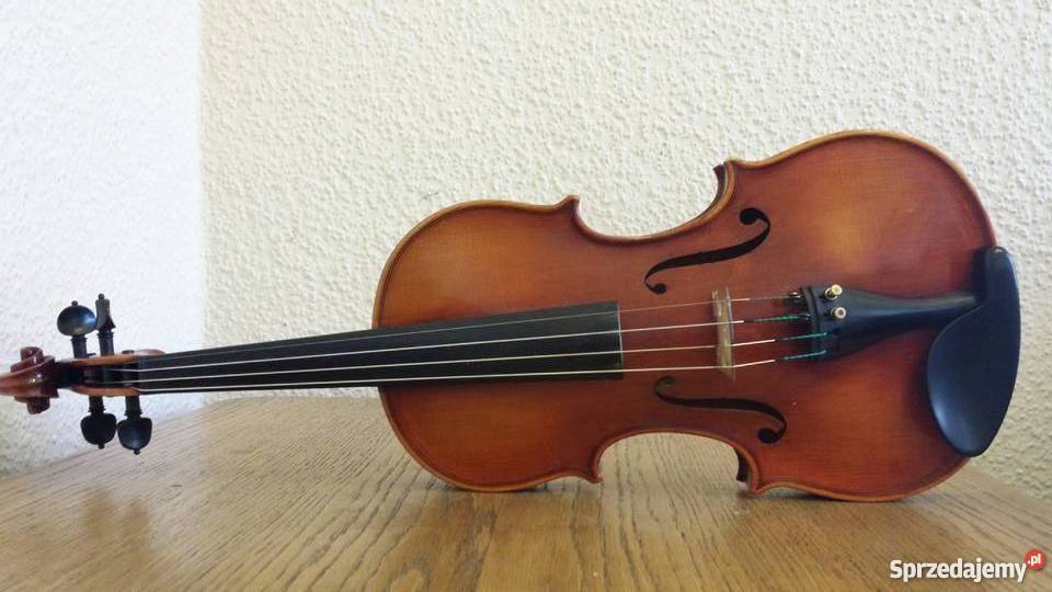 SKRZYPCE LUTNICZE 44 2005r Poznań