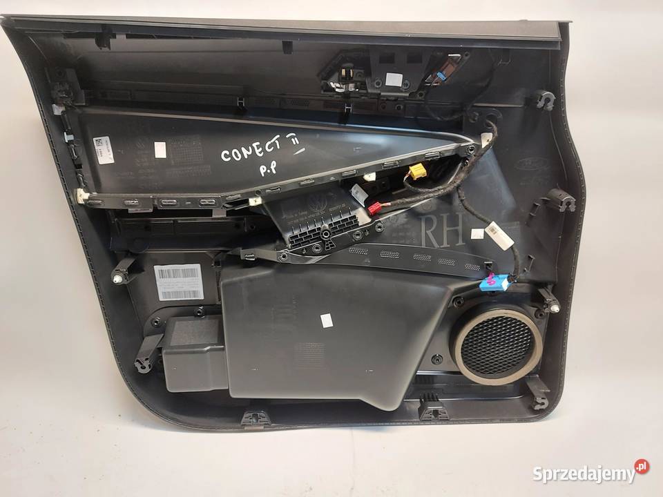Ford Tourneo Connect III MK3 TAPICERKA BOCZEK Tapicerki samochodowe