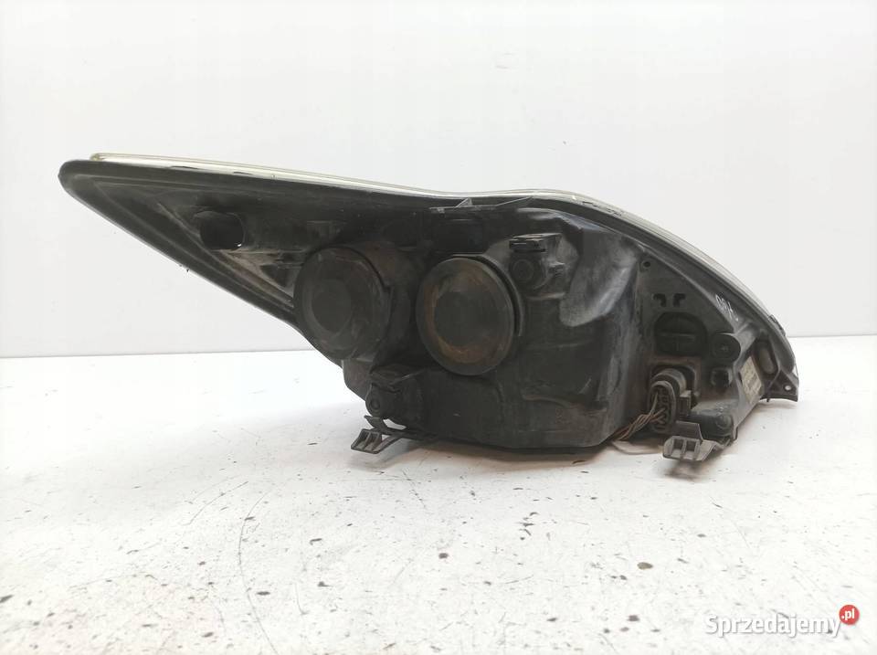 LAMPA PRZÓD LEWA LIFT 8M5113W030AD Ford Focus osobowe świętokrzyskie