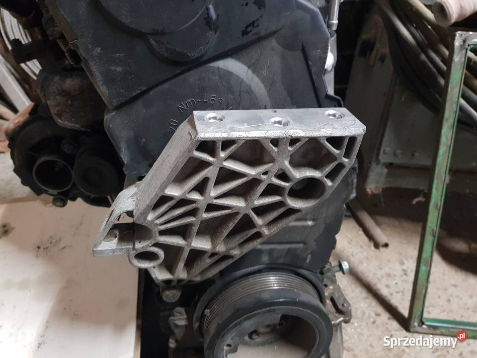 Audi A2 14 TDI Wspornik Łapa silnika 045199207G osobowe Dębica