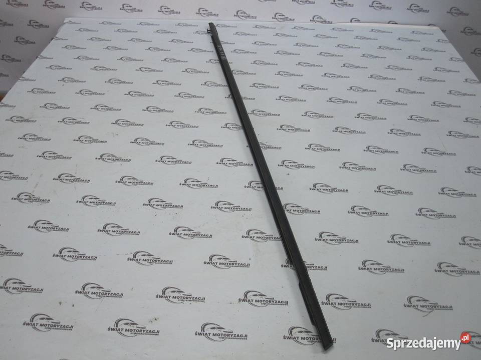 HONDA CIVIC VIII 07r listwa prawa przód