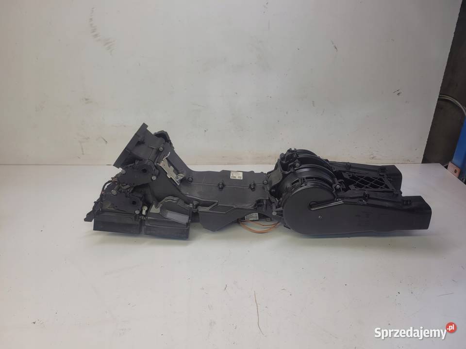 NAGRZEWNICA TYLNA AUDI A8 D4 LONG 4H0819351C Przystajń