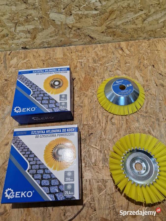 Szczotka nylonowa do kosy 200x254mm do