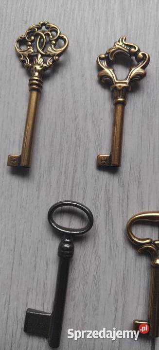 Zabytkowe okucia do mebli