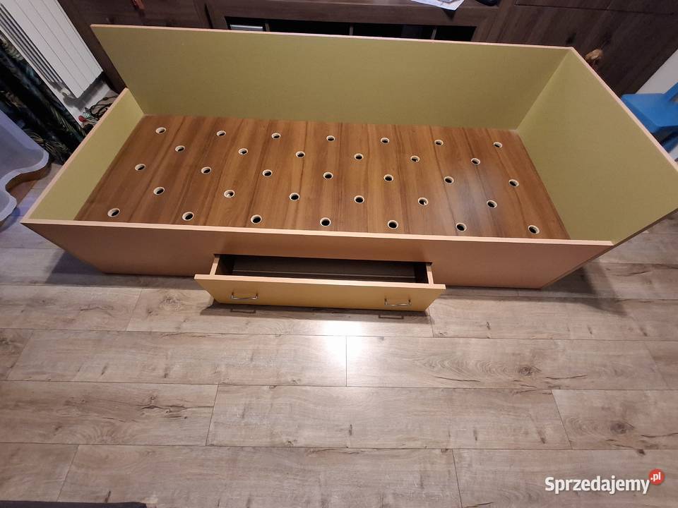 Sprzedam łóżko młodzieżowe podkarpackie