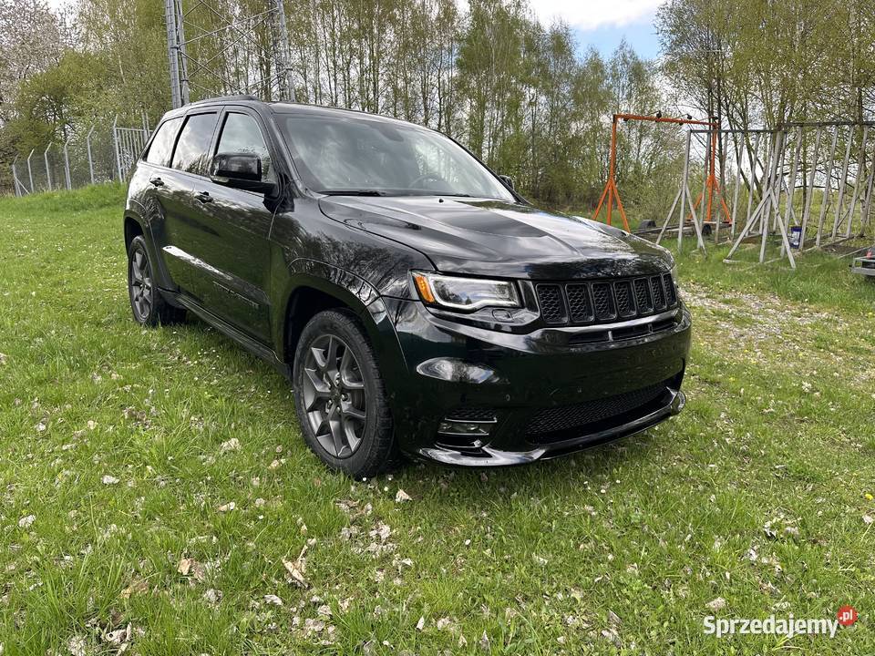 Jeep grand cherokee wk2 limited X Stobierna