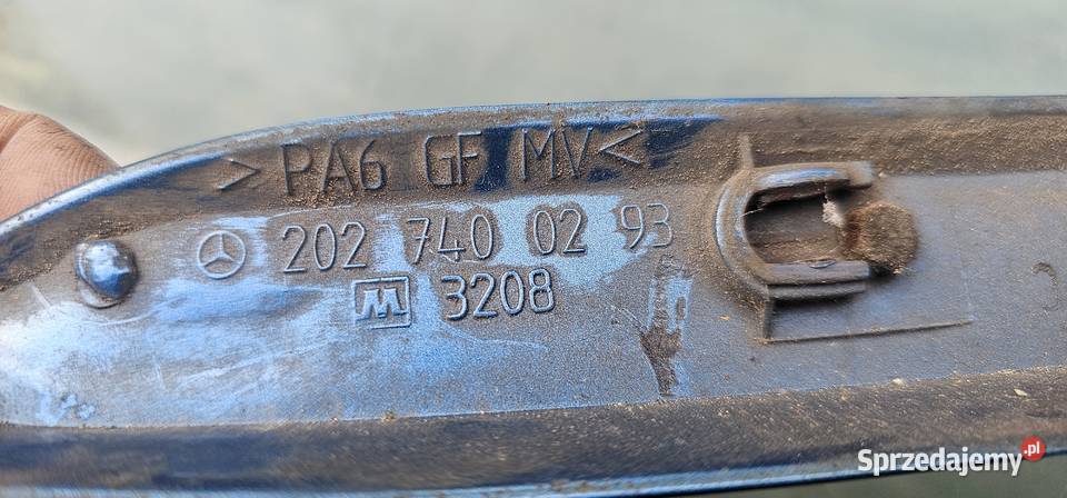 Blenda klapy tył mercedes w202 kombi lift Pozostałe Zbąszyń