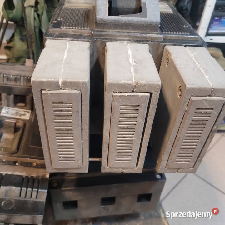 Wyłącznik ISOL z 630 500V220V agregatowy Skierniewice