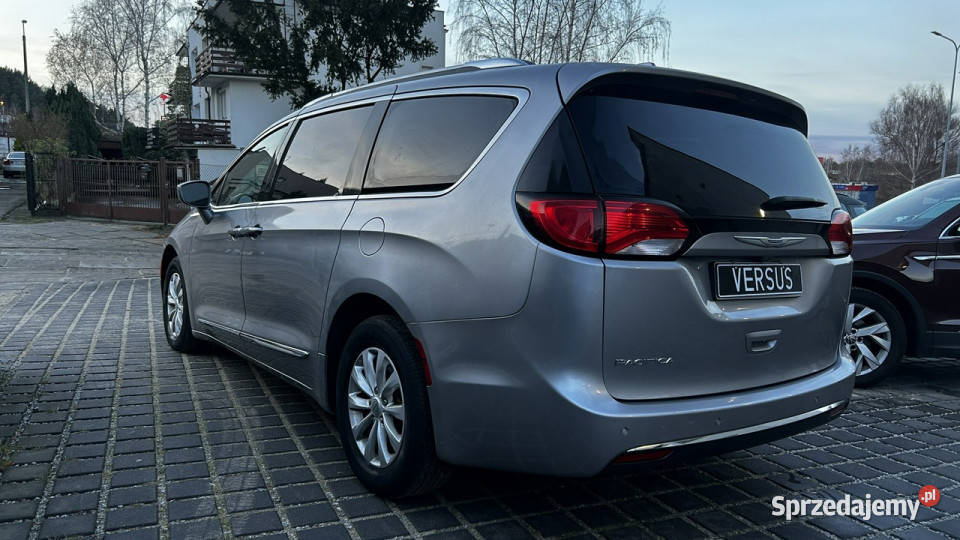 Chrysler Pacifica Limited Doskonały Minivan pomorskie Gdynia