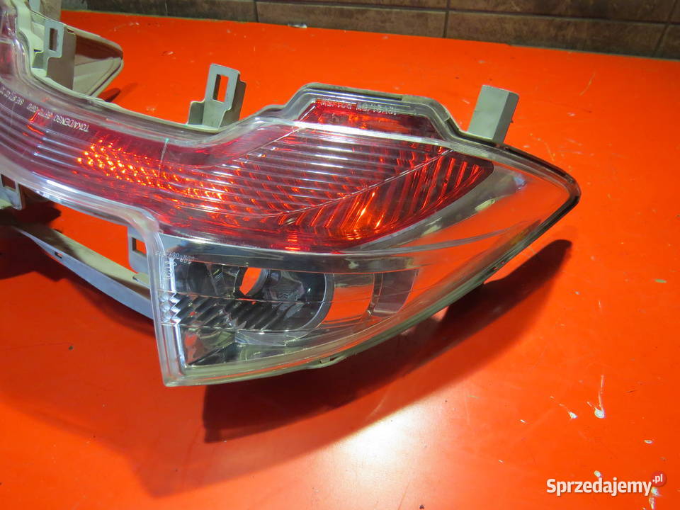 SUZUKI BURGMAN 400 K7 2008 lampa tył tylna klosz Warszawa