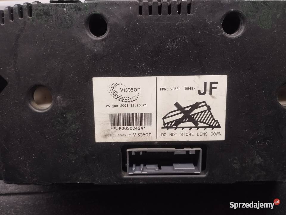 Licznik Ford Fiesta 13 benzyna 2003 Tanio Rok produkcji 2003