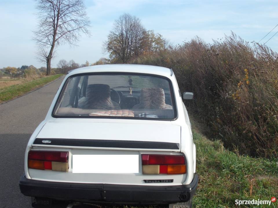 Sprzedam samochód marki Skoda 120L z instalacją Rok produkcji 1988 podkarpackie Krosno