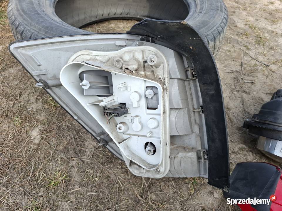 Lampa Prawa Tylnia Opel Astra H osobowe Wisznice