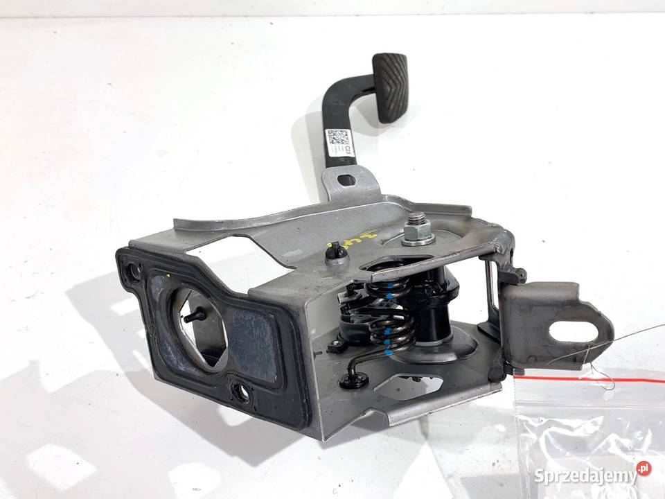PEDAŁ SPRZĘGŁA HYUNDAI KONA 93840F2100 10 120 osobowe