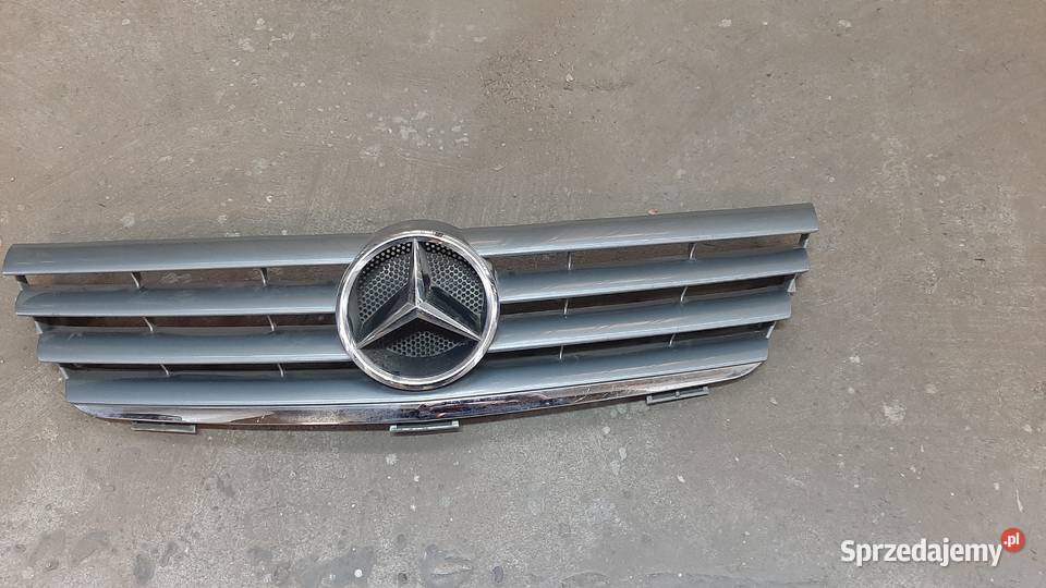 gril Mercedes sport coupe w 203