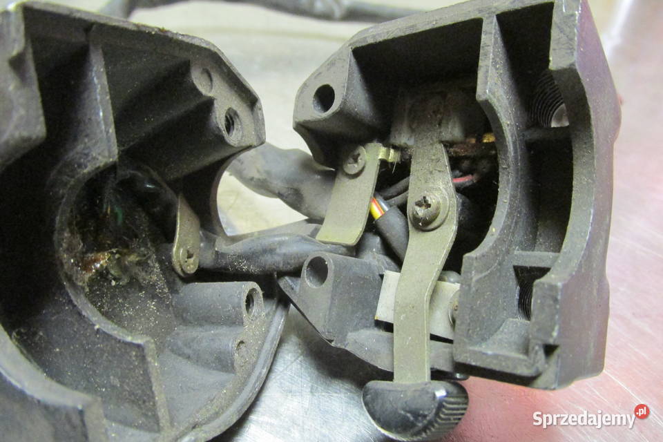 Prawy przełącznik Honda VF 750 Magna Sandomierz