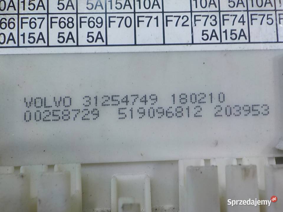 VOLVO C30 LIFT 16 D 10r 3D skrzynka mazowieckie Suków sprzedam