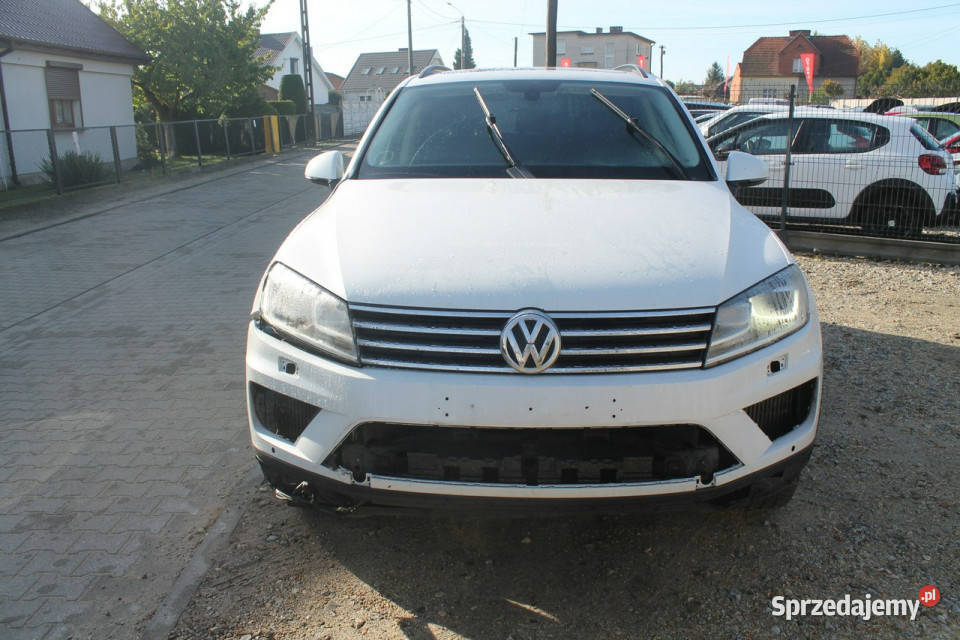 Volkswagen Touareg II 2010 SUV Ostrów Wielkopolski sprzedam
