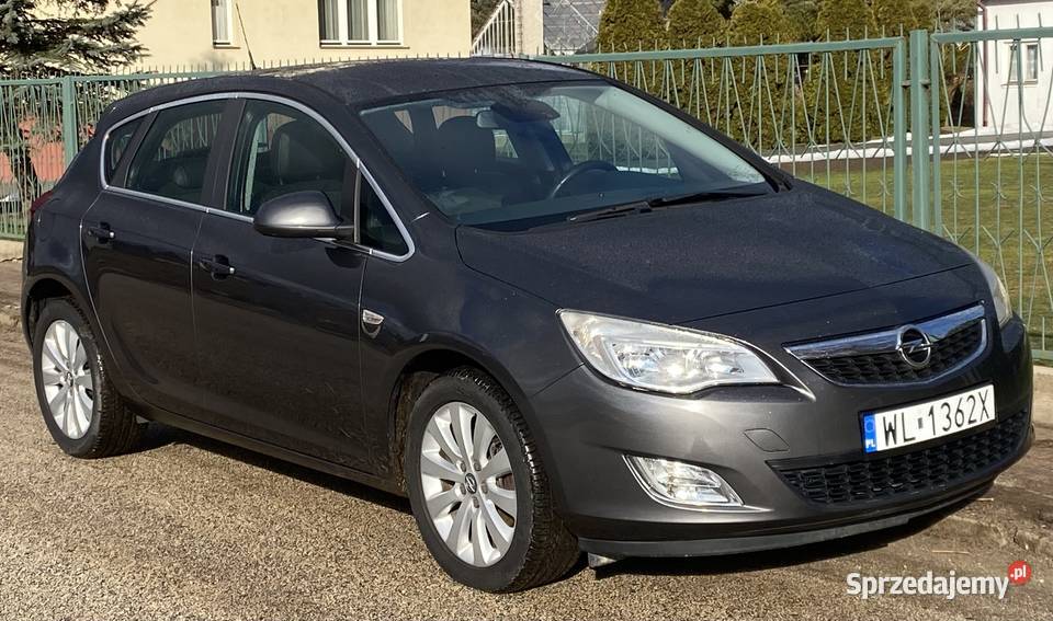 OPEL ASTRA J Cosmo Bezwypadkowa FLEXFiX Bagażnik CD Wieliszew