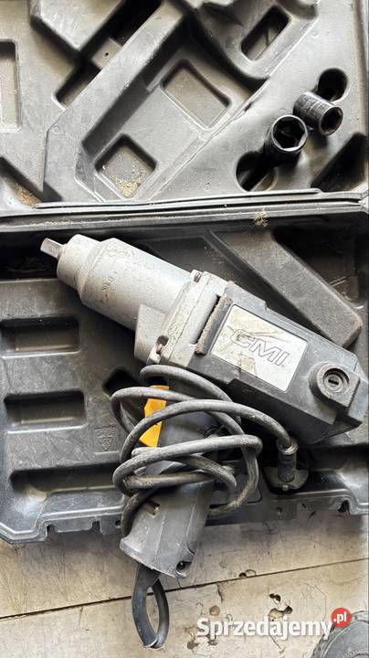 Klucz udarowy do kół Chojnice