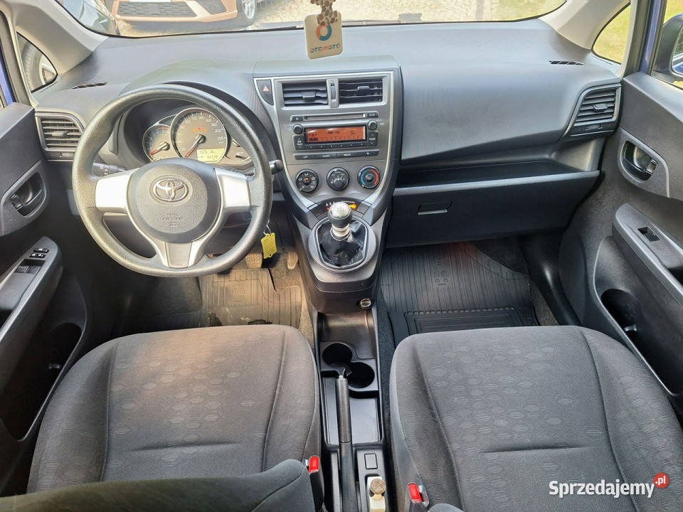 Toyota Verso S zadbana serwisowana w pełni ESP Siewierz sprzedam