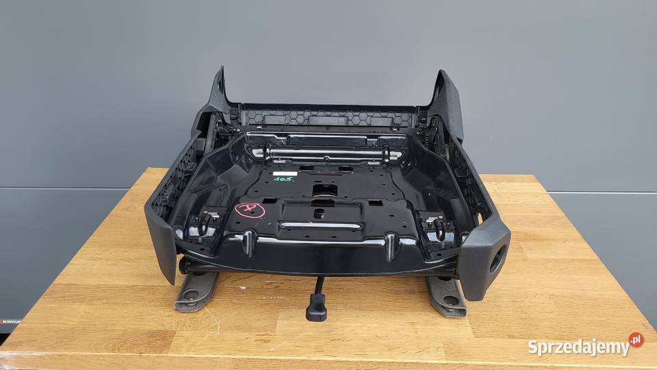Podstawa fotela Crafter Grand California Kraków