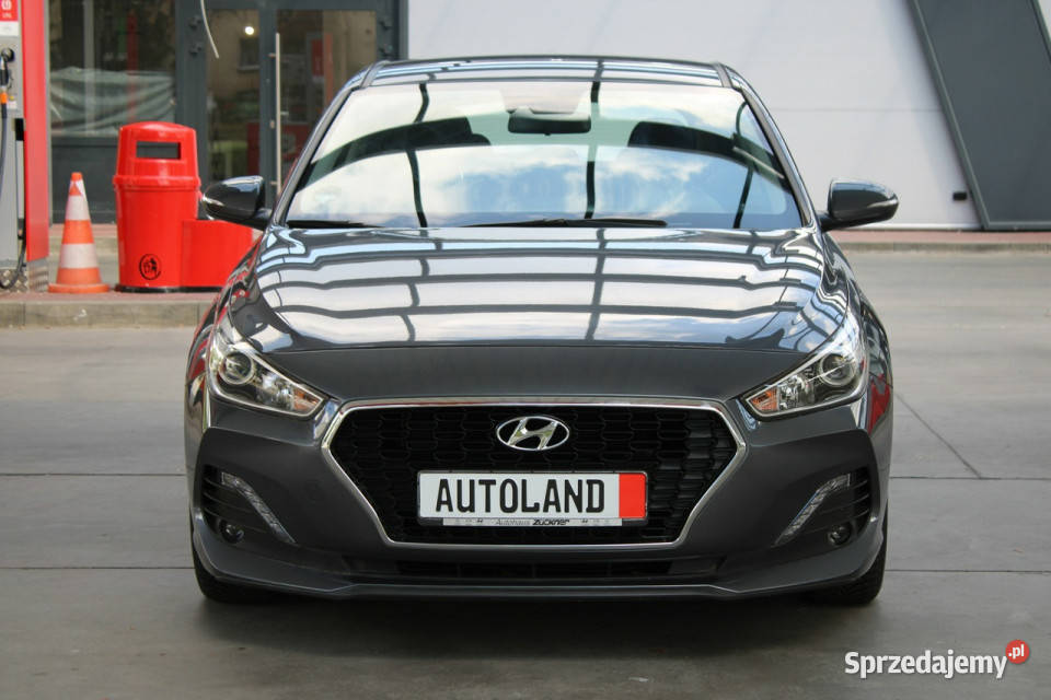 Hyundai i30 Bezwypadkowy maly przebiegBogata ABS Motoryzacja Gliwice