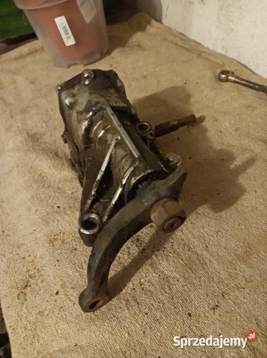 Kolumna kieriwnicza polonez borewicz fiat 125p Pionki