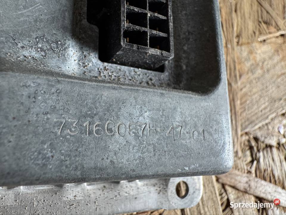 Przetwornica sterownik moduł lampy przód Valeo Międzychód