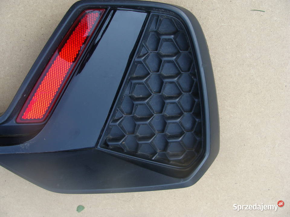 AUDI A1 II SLINE KRATKA PRAWA TYŁ 82A807834B Karoseria Goleniów