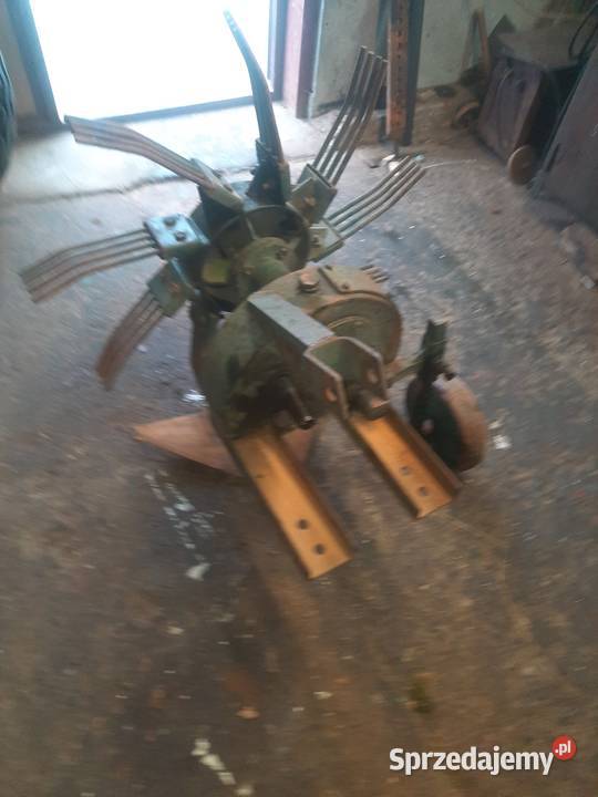 Kopaczka kopiarka na wałek WOM Grabie