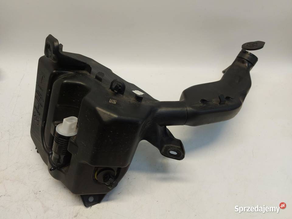 TESLA MODEL Y 2024r ZBIORNICZEK SPRYSKIWACZY osobowe