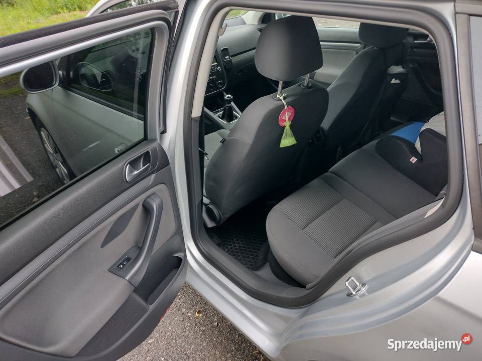 Volkswagen Golf V Variant 140 20TDI Szemielino