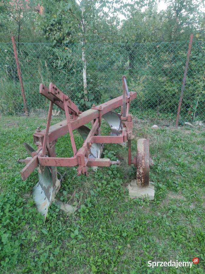 Pług 3 skibowy nieuszkodzony Pozostałe lubelskie sprzedam