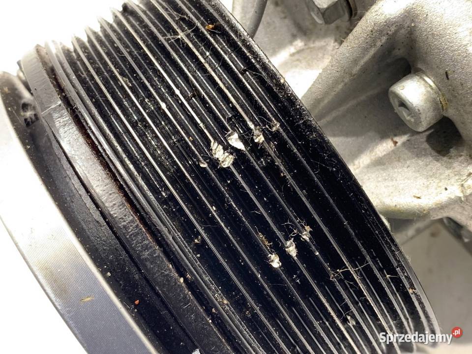 SPRĘŻARKA KLIMATYZACJI SUZUKI SCROSS 9520174S00