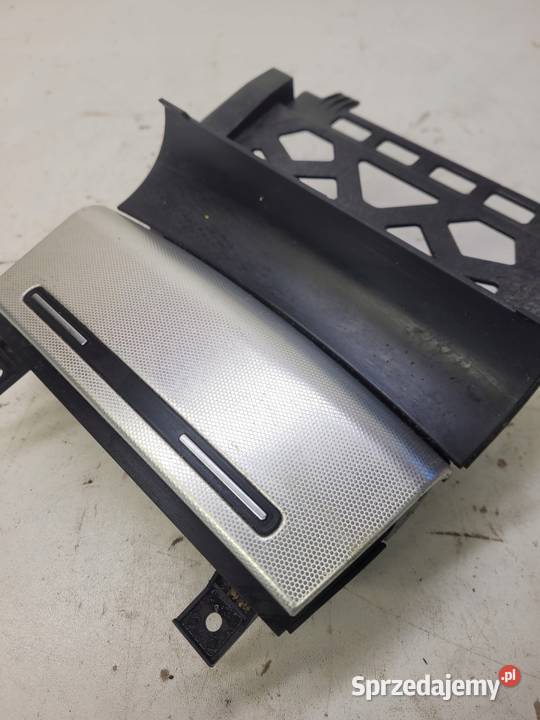 POPIELNICZKA PRZÓD AUDI A3 8P LIFT 8P0857951 Przystajń sprzedam