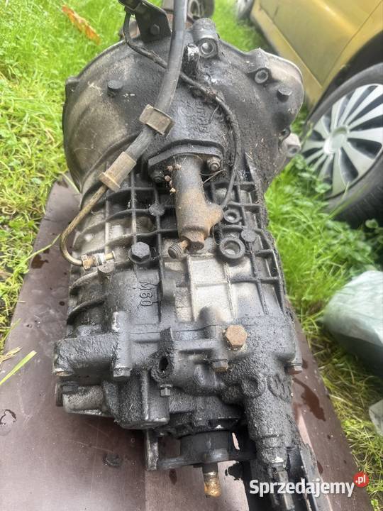 Skrzynia 4 biegowa BMW e21 323 śląskie